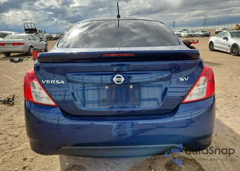 2018 Nissan Versa S z USA, uszkodzony, nr VIN 3N1CN7AP8JL835371